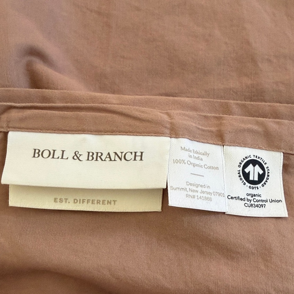 Boll & Branch signature hemmed sheet set